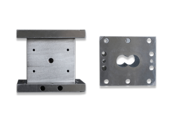 35/52/65/75/85/95mm Center Diameter Customized Material Screw Element and Barrels for Extruder Machine Parts CTE type